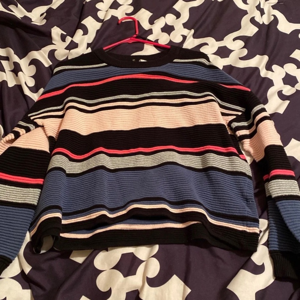 H&M sweater